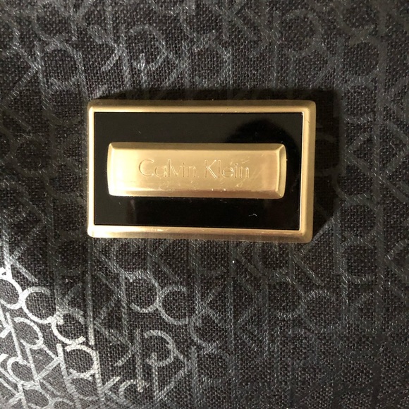 Calvin Klein handbag - Picture 2 of 5